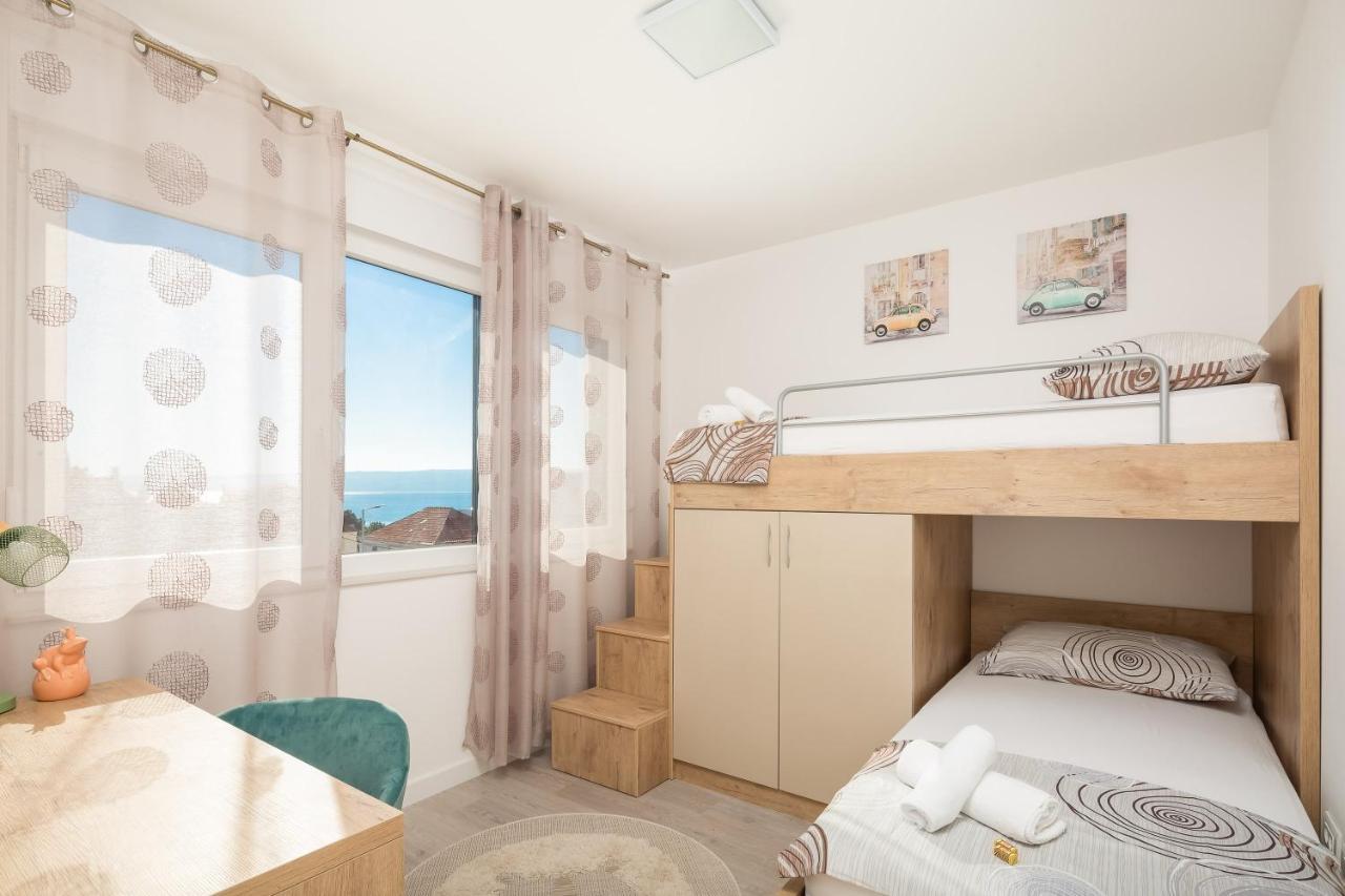 Mintos Luxury Resort Podstrana Luaran gambar